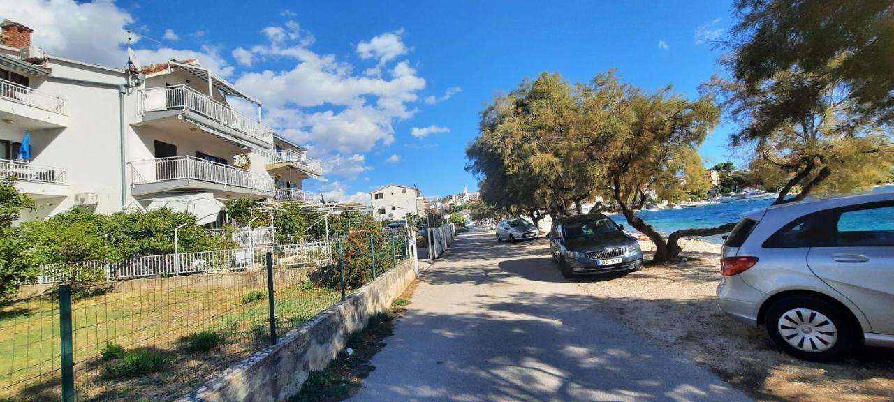 Apartments Ana Bilota Сегет Враница Екстериор снимка