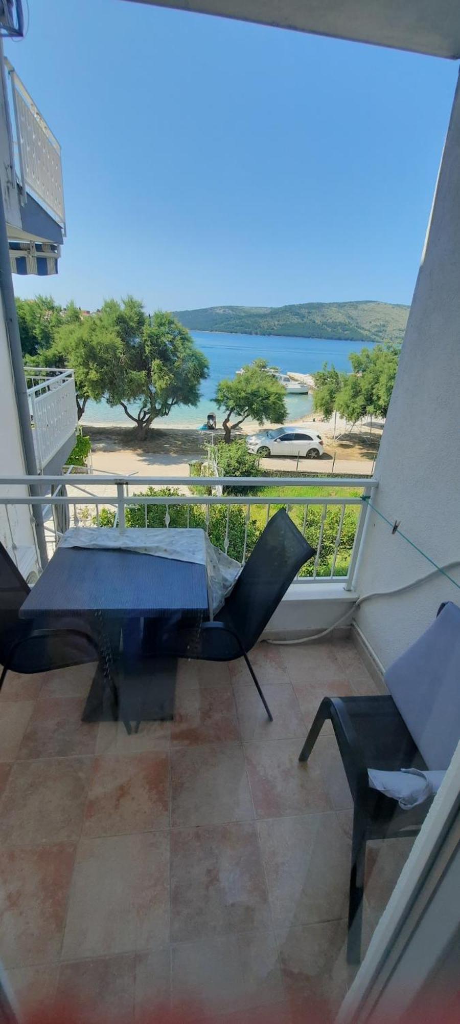 Apartments Ana Bilota Сегет Враница Екстериор снимка