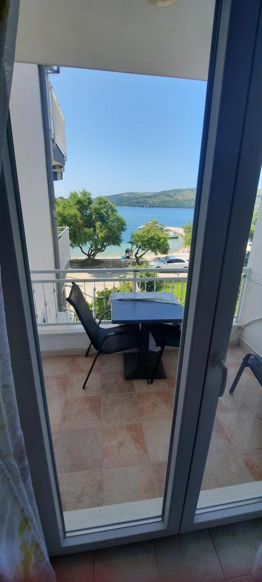 Apartments Ana Bilota Сегет Враница Екстериор снимка