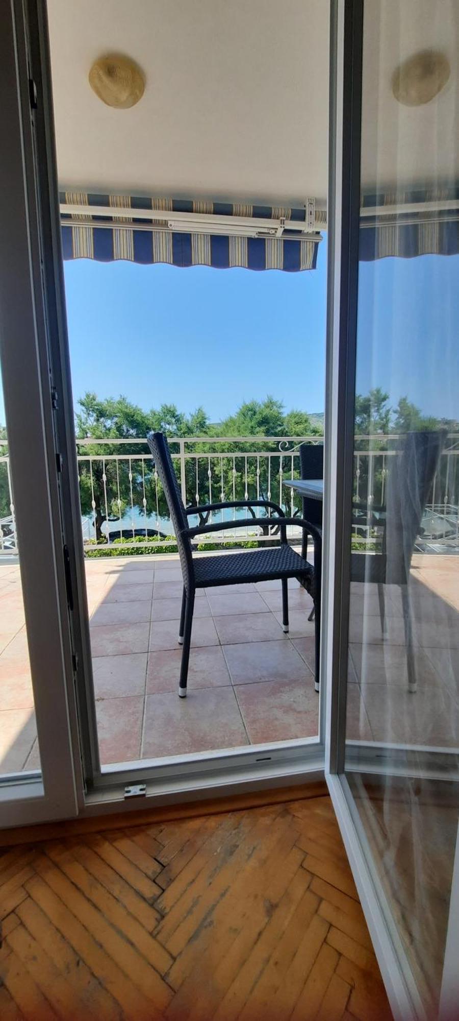 Apartments Ana Bilota Сегет Враница Екстериор снимка