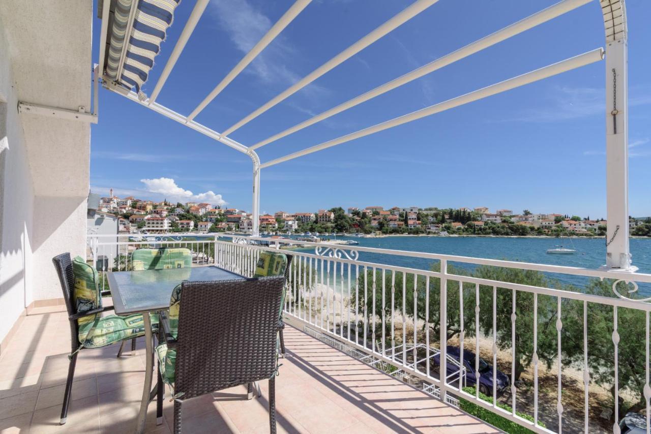 Apartments Ana Bilota Сегет Враница Екстериор снимка