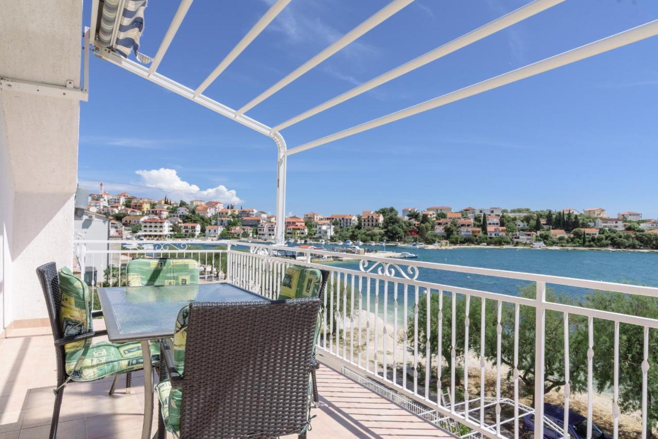 Apartments Ana Bilota Сегет Враница Екстериор снимка