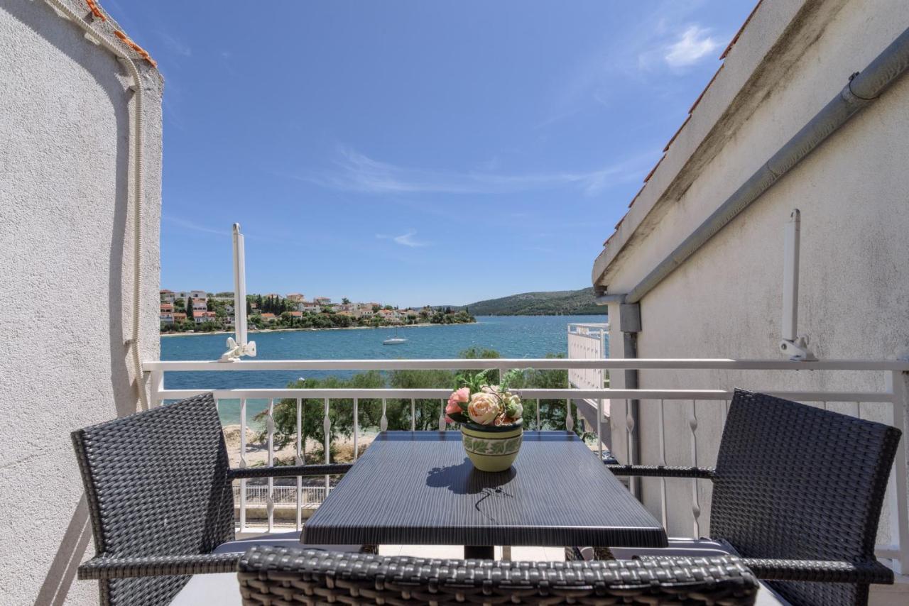 Apartments Ana Bilota Сегет Враница Екстериор снимка